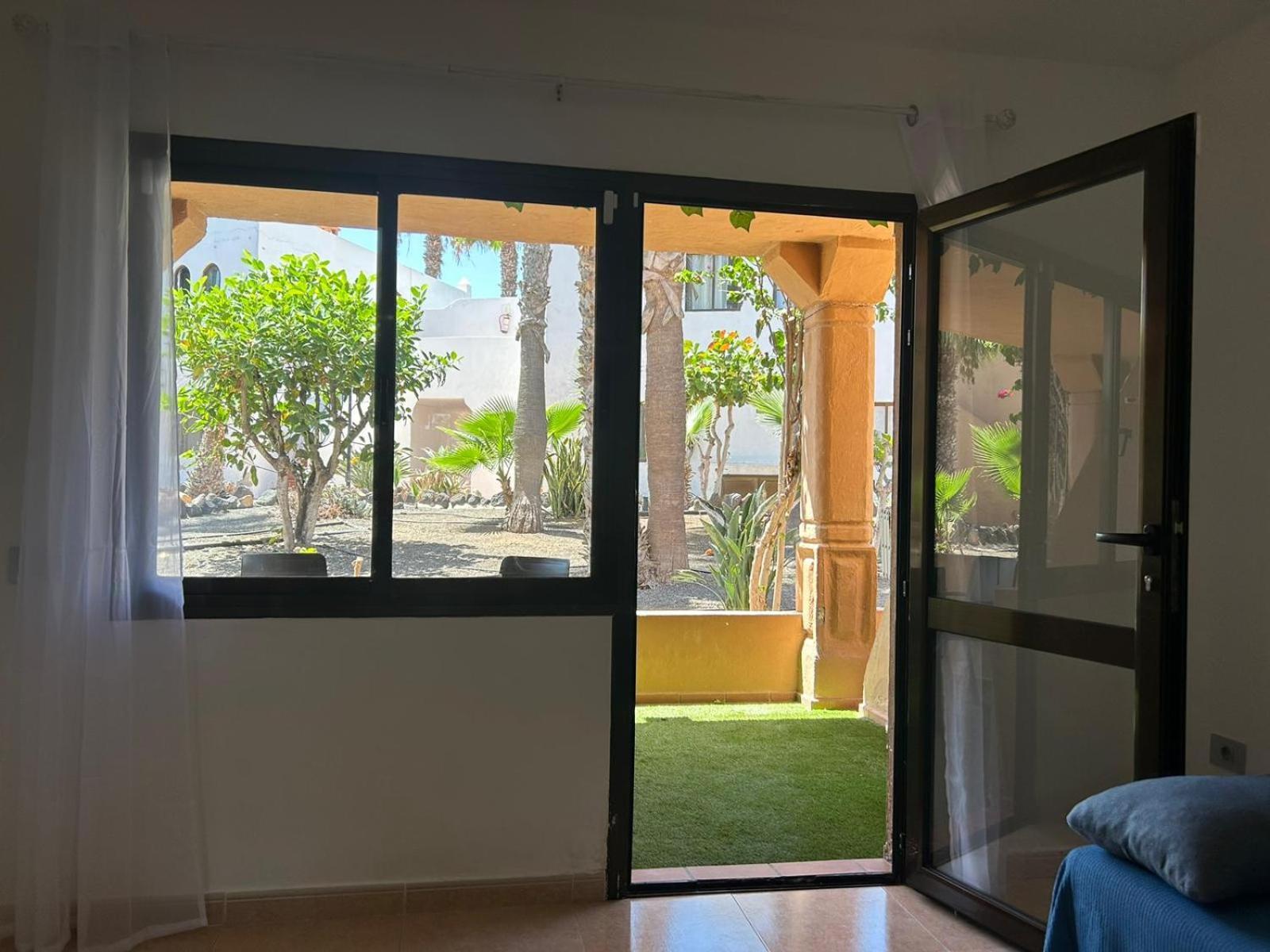 Apartamentos Gala Corralejo Exterior photo