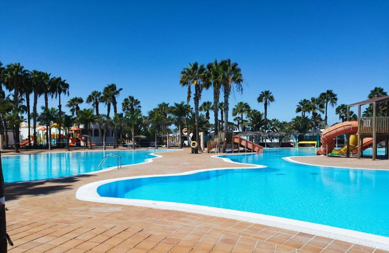 Apartamentos Gala Corralejo Exterior photo