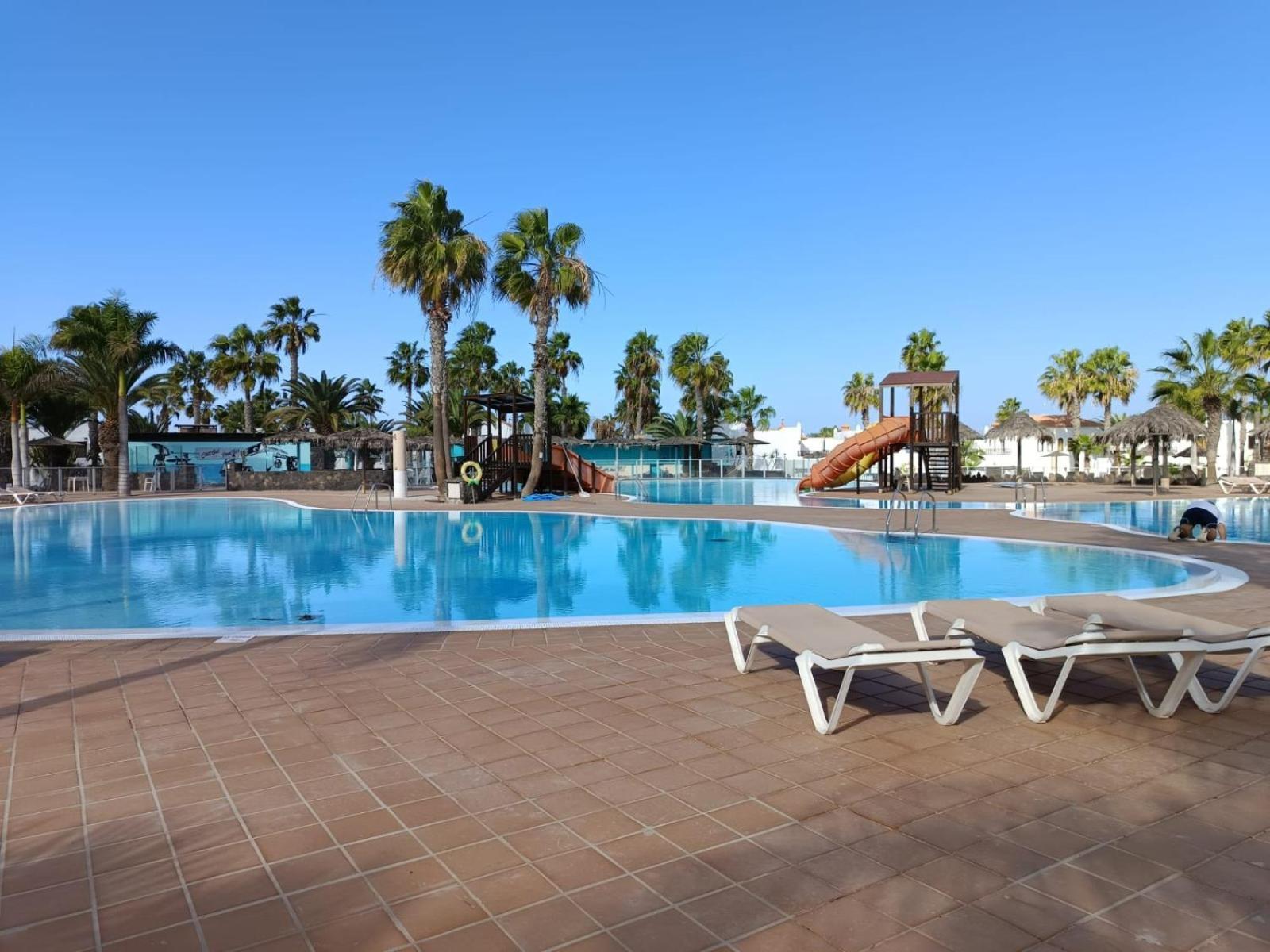 Apartamentos Gala Corralejo Exterior photo